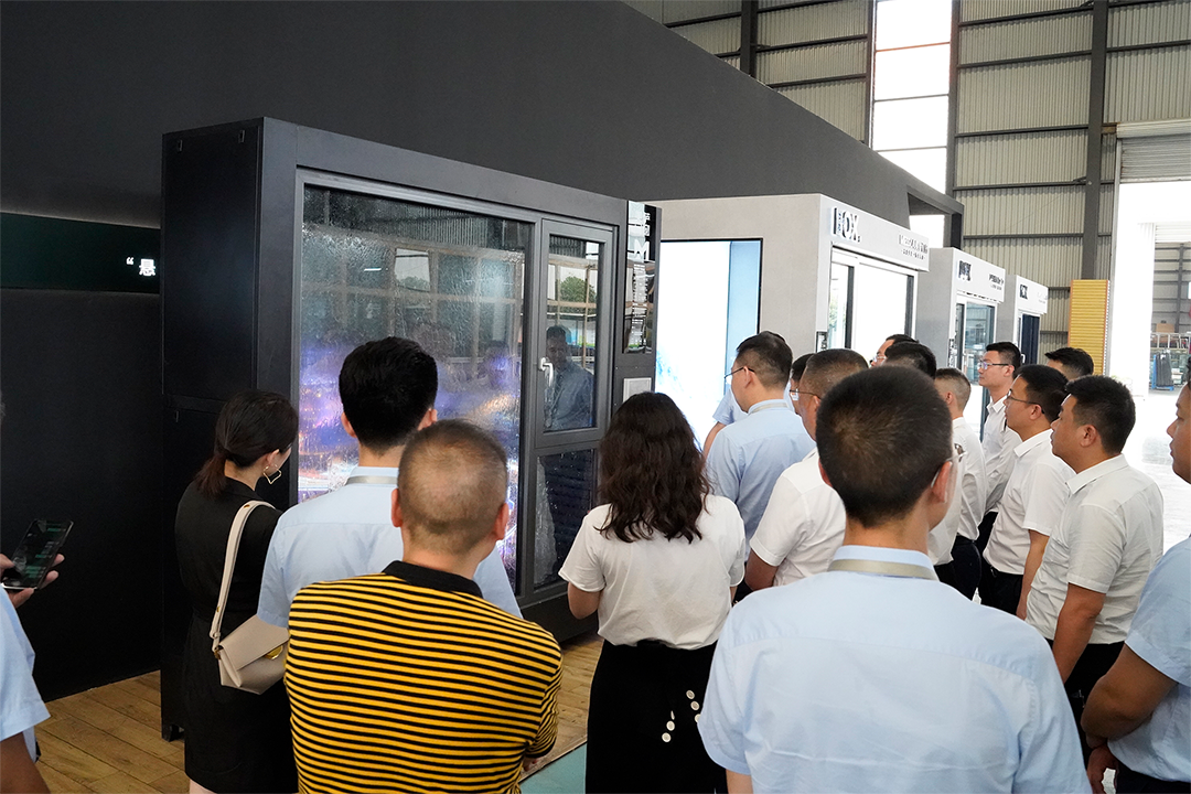 1622769350902323.png 风雨测试柜.png